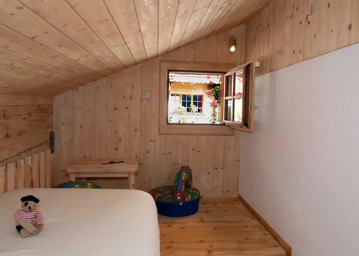 De Moiry Superieur Inn 3*